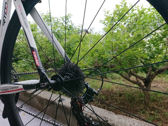 2:1手組みホイール やってしまいました… 自転車 パーツ サイクル